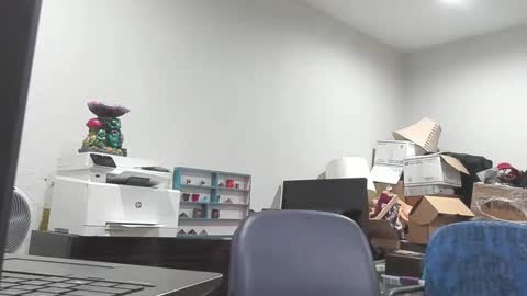 Snapshot of bad_boy4u2abuse chatting on 2, 10, 2025 bad_boy4u2abuse online show from 2, 10, 2025