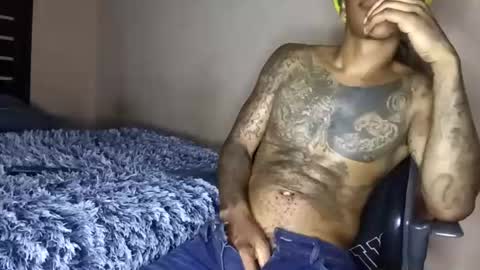 Snapshot of bad_dawgg chatting on 25, 6, 2026 rastafaria online show from 25, 6, 2026