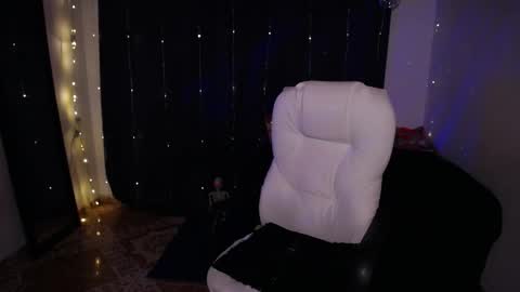 Scarlett online show from 18, 2, 2025