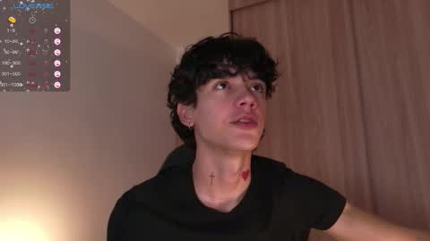 Snapshot of badboy_one chatting on 1, 10, 2025 jhojan online show from 1, 10, 2025