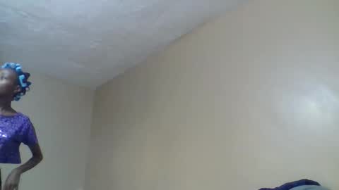 baddie_bunnie online show from 17, 12, 2025