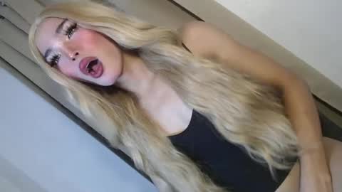 Snapshot of badgirl_jasmine chatting on 6, 7, 2026 jasmine online show from 6, 7, 2026