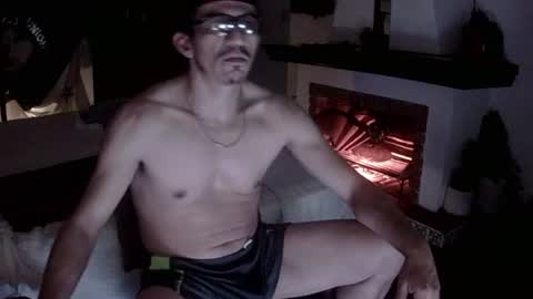 Mexican livin Off the Wall online show from 10, 6, 2026