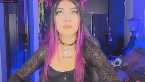 Snapshot of badkatyuska chatting on 23, 7, 2026 Please help me to reach 100 thumbs up online show from 23, 7, 2026