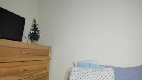 Name online show from 10, 12, 2024