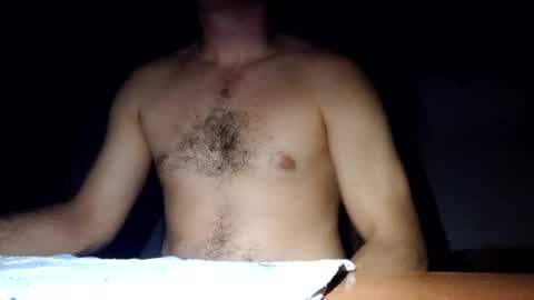 Snapshot of baiat_frumusel chatting on 19, 12, 2024 baiat_frumusel online show from 19, 12, 2024