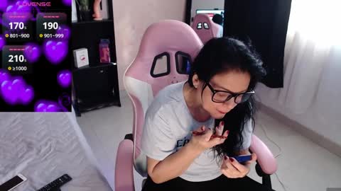 Snapshot of bailarina_atrevida chatting on 30, 12, 2024 sandra online show from 30, 12, 2024