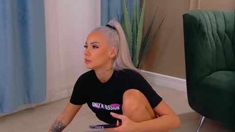 bailey_rush online show from 10, 10, 2025