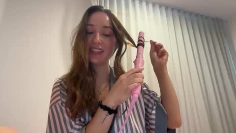 Snapshot of baileyrosee chatting on 22, 3, 2026 baileyrosee online show from 22, 3, 2026