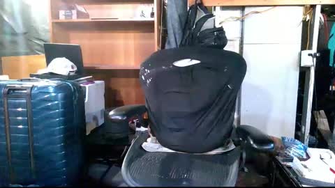 Snapshot of balddickstroking chatting on 22, 12, 2025 balddickstroking online show from 22, 12, 2025