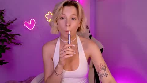 Elly online show from 10, 7, 2026