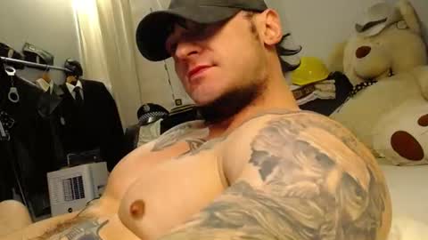 Snapshot of ballard_ chatting on 24, 6, 2026 Bret Ballard online show from 24, 6, 2026