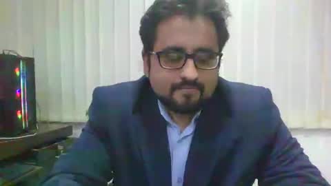 Ballbusting Slave online show from 4, 12, 2024