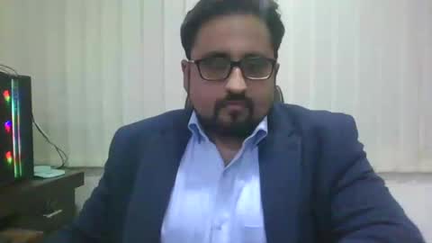 Ballbusting Slave online show from 9, 12, 2024