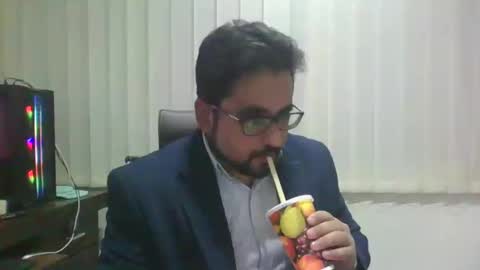 Ballbusting Slave online show from 12, 12, 2024