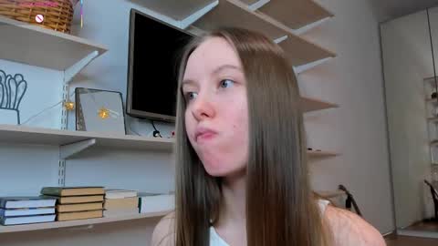 Kira online show from 16, 3, 2026