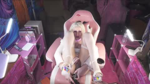 Snapshot of bambibubbles chatting on 31, 1, 2025 Bambi Bubbles online show from 31, 1, 2025
