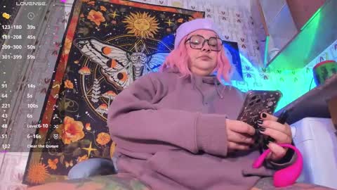 Ana  online show from 4, 3, 2025