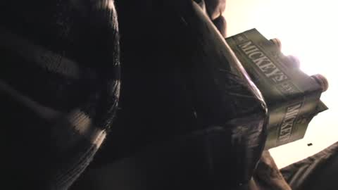 Snapshot of bandehavingfun69 chatting on 12, 6, 2026 bandehavingfun69 online show from 12, 6, 2026