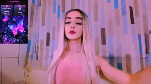 Barbara Blossom online show from 15, 4, 2026