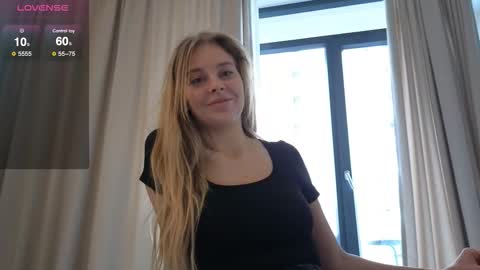 Snapshot of barbara_babe chatting on 23, 11, 2025 Barbara online show from 23, 11, 2025