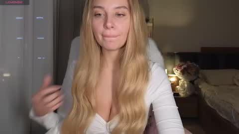 Snapshot of barbara_babe chatting on 29, 11, 2025 Barbara online show from 29, 11, 2025