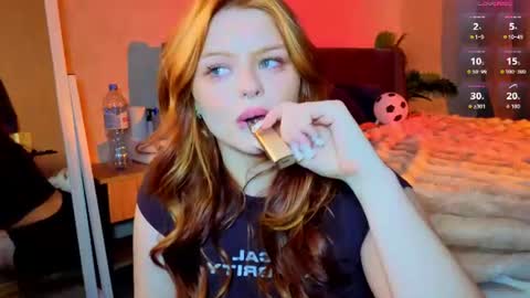 Snapshot of barbara_dunnn chatting on 7, 7, 2026 barbara_dunnn online show from 7, 7, 2026