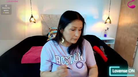 Snapshot of barbara_fox__ chatting on 26, 5, 2026 B A R B A R A online show from 26, 5, 2026