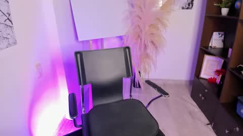 Snapshot of barbara_portman chatting on 19, 9, 2025 Barbara online show from 19, 9, 2025