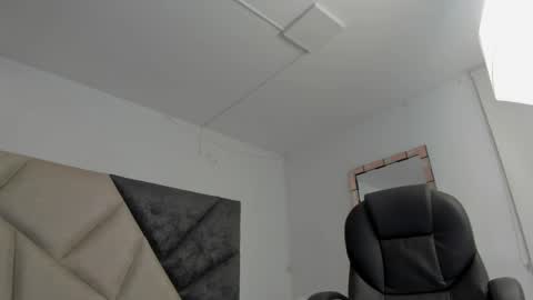 Barbara  online show from 8, 4, 2026