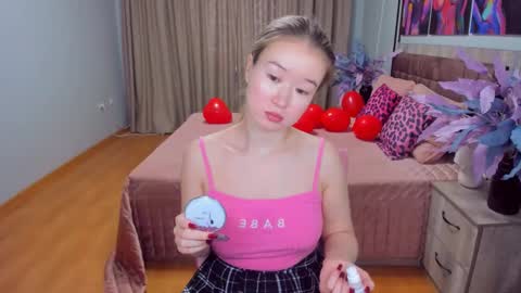 Snapshot of barbaramiles chatting on 17, 2, 2025 Barbara online show from 17, 2, 2025