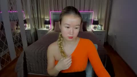 Snapshot of barbaramiles chatting on 27, 11, 2025 Barbara online show from 27, 11, 2025