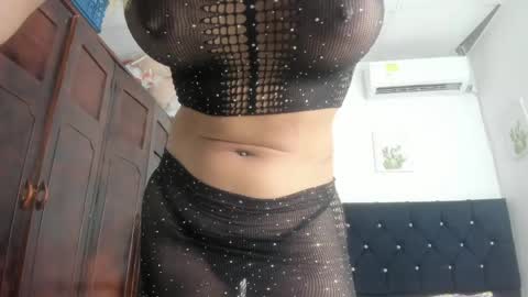 Snapshot of barbie_ds chatting on 3, 5, 2026 barbie_ds online show from 3, 5, 2026