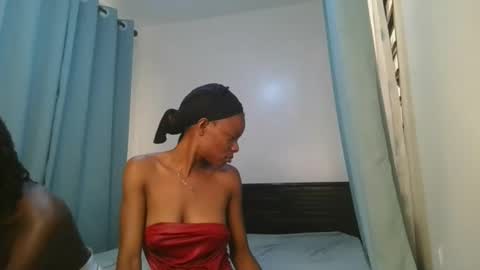 queen online show from 29, 3, 2026