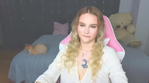 Snapshot of barbieee_doll chatting on 11, 5, 2026 Eva online show from 11, 5, 2026