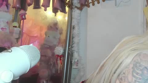 Snapshot of barbieely chatting on 20, 12, 2024 ely ink online show from 20, 12, 2024