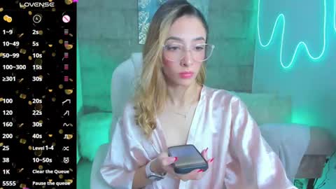 Snapshot of barbiie_scoth chatting on 7, 3, 2025 Barbie Scot online show from 7, 3, 2025