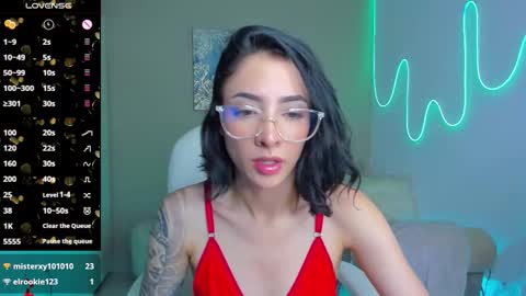 Snapshot of barbiie_scoth chatting on 8, 10, 2025 Barbie Scot online show from 8, 10, 2025