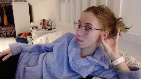 Lena online show from 5, 12, 2025