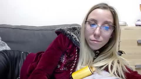 Lena online show from 16, 3, 2026