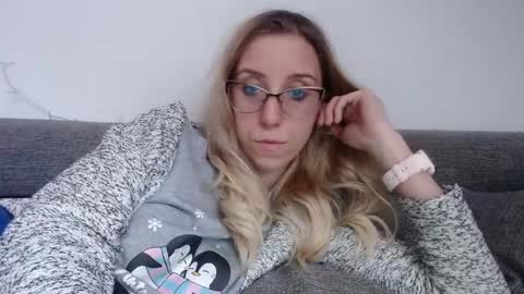 Lena online show from 29, 3, 2026