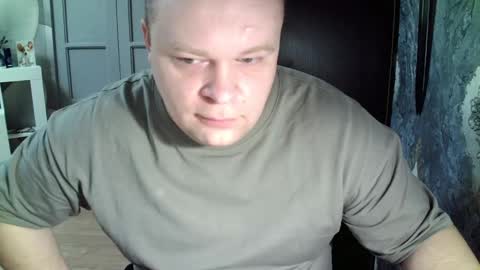 Snapshot of basi_look chatting on 11, 2, 2025 basi_look online show from 11, 2, 2025