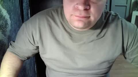 Snapshot of basi_look chatting on 20, 2, 2025 basi_look online show from 20, 2, 2025