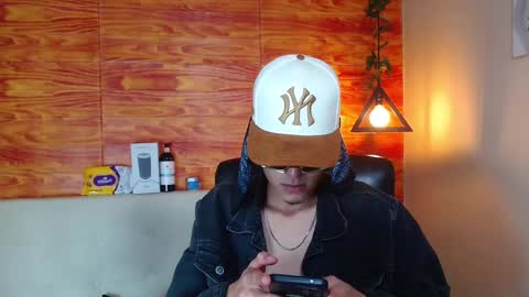 Bastian online show from 14, 2, 2025