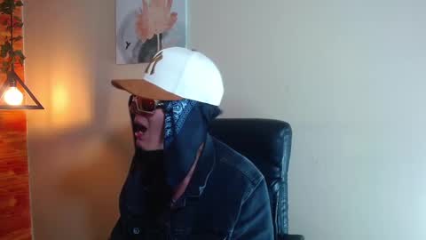 Bastian online show from 14, 2, 2025