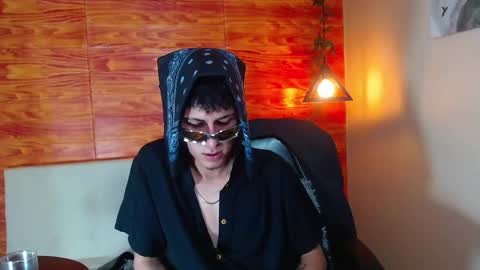 Bastian online show from 16, 2, 2025