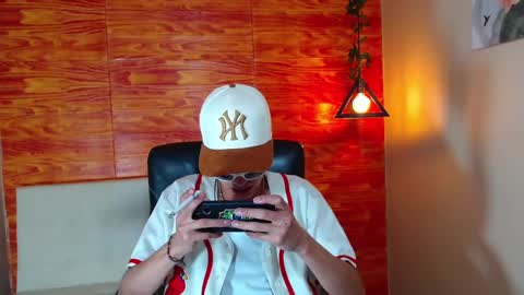 Bastian online show from 20, 2, 2025