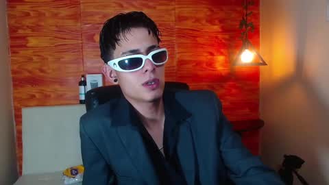 Bastian online show from 4, 3, 2025