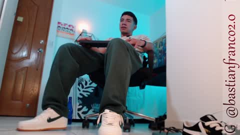 Snapshot of bastian_franco01 chatting on 3, 12, 2024 Bastian Independent Model online show from 3, 12, 2024