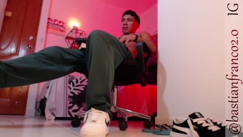 Snapshot of bastian_franco01 chatting on 3, 12, 2024 Bastian Independent Model online show from 3, 12, 2024